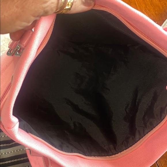 Yves Saint Laurent Pink Tote with Gold Logo - Picture 8 of 11